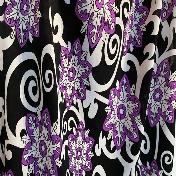 Blouse - Picture 3 of 10